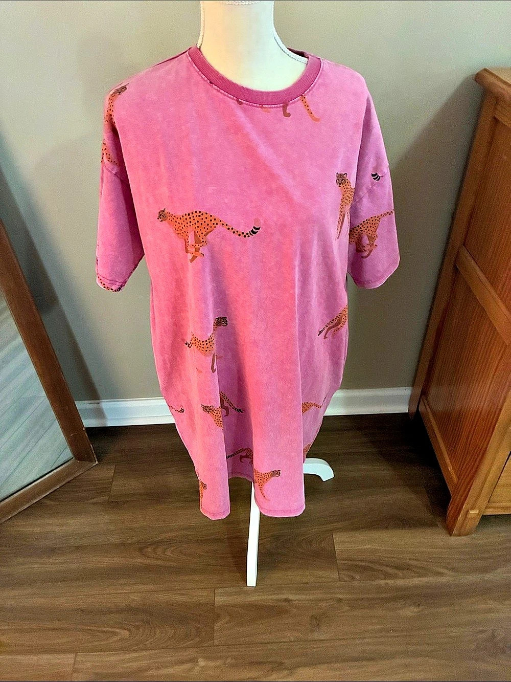 Easel dress Pink Animal Print Mini Dress Size Small NWT runs big